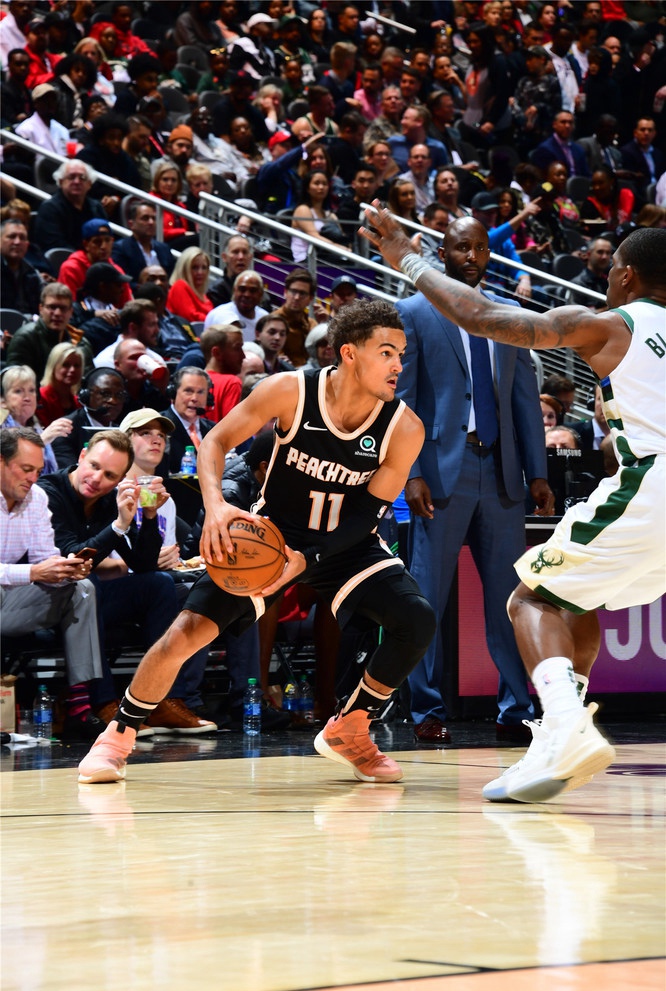 钢铁般的意 钢铁般的意