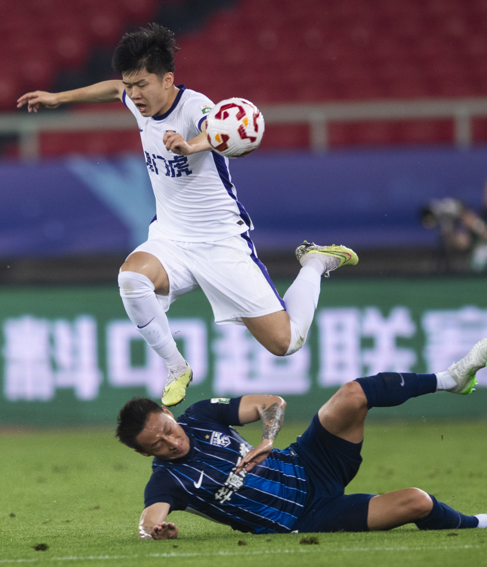 充分发挥他 充分发挥他