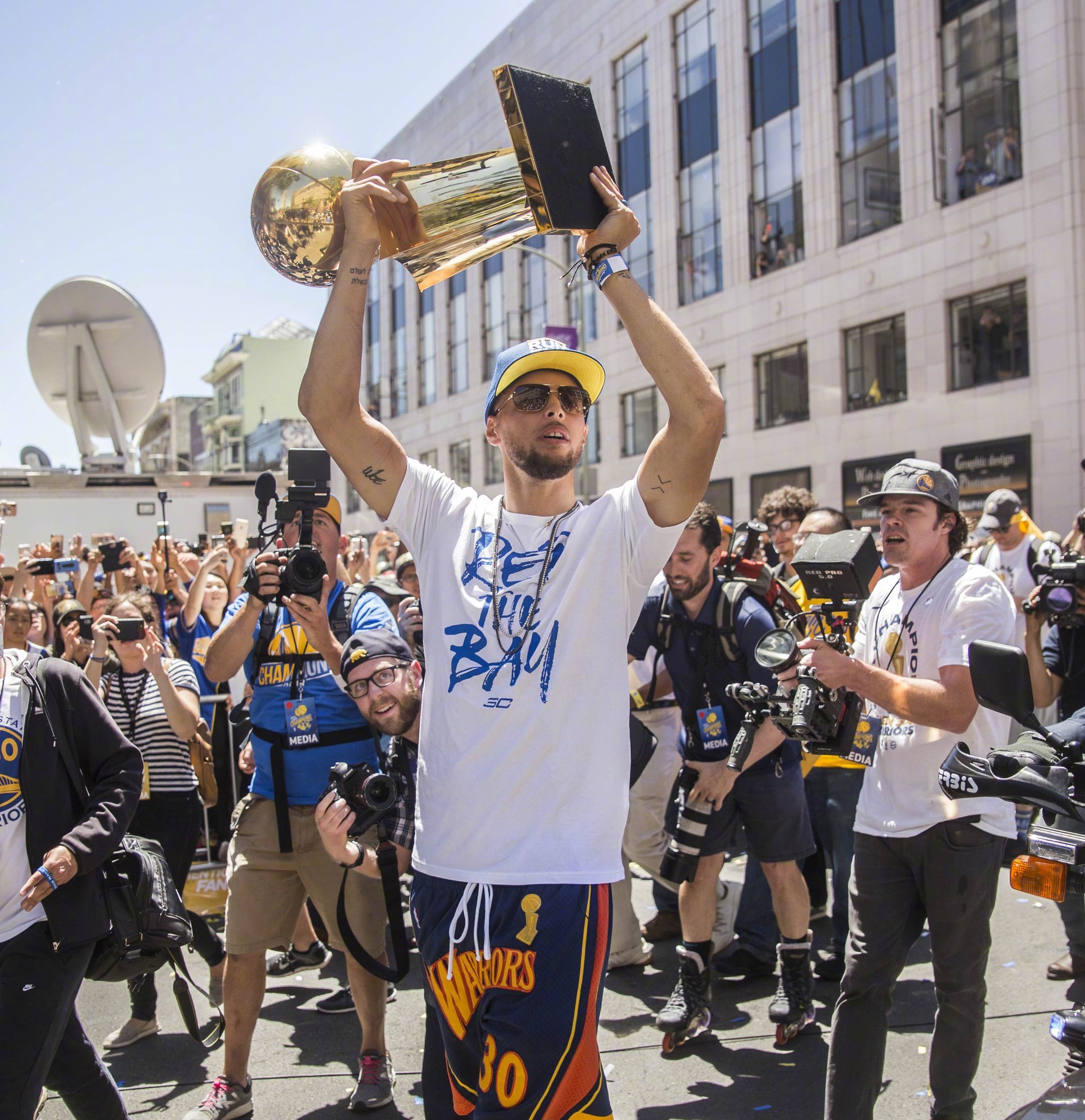 无论是对孟 无论是对孟